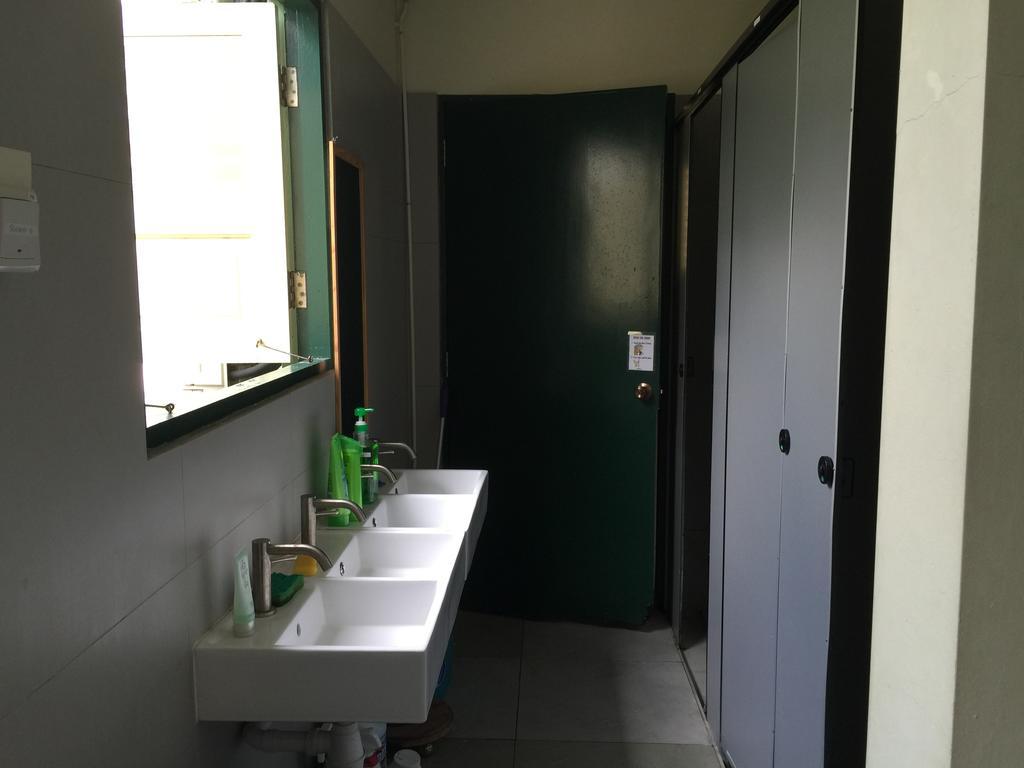 Superb Hostel Singapore Bagian luar foto