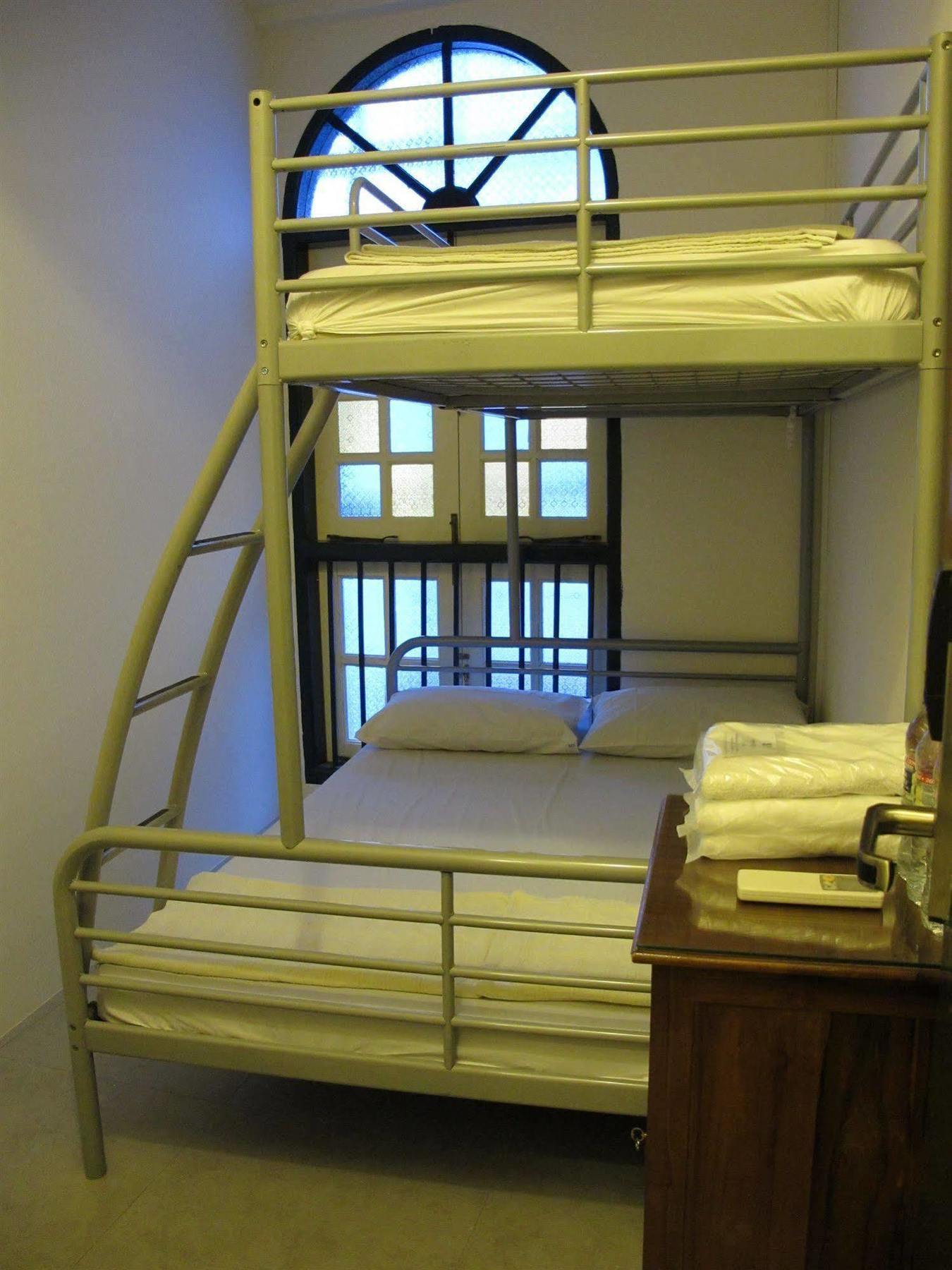 Superb Hostel Singapore Bagian luar foto